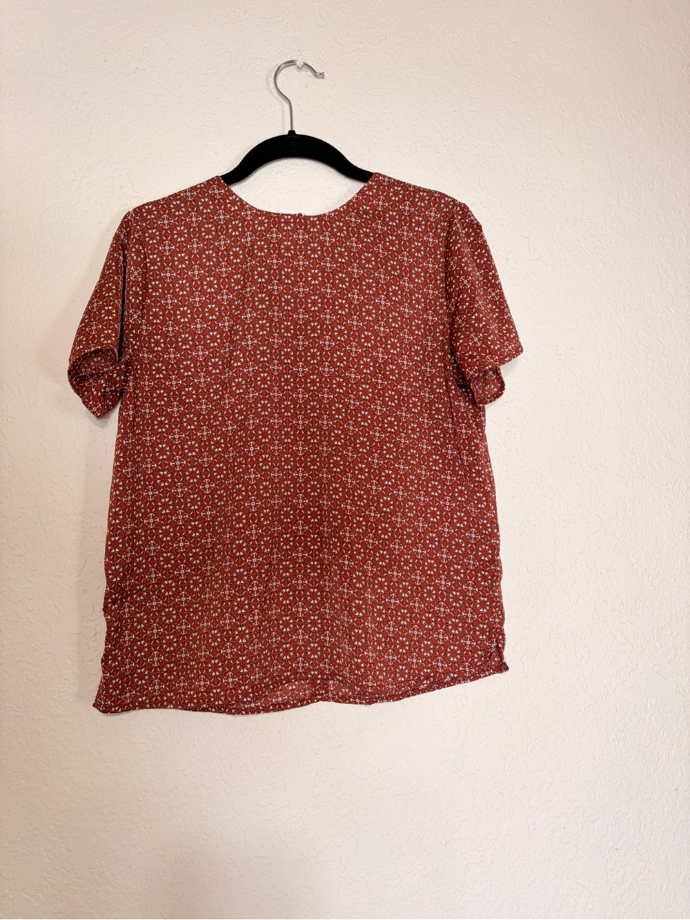 Banana Republic Rust Red Floral Print Satin Blouse